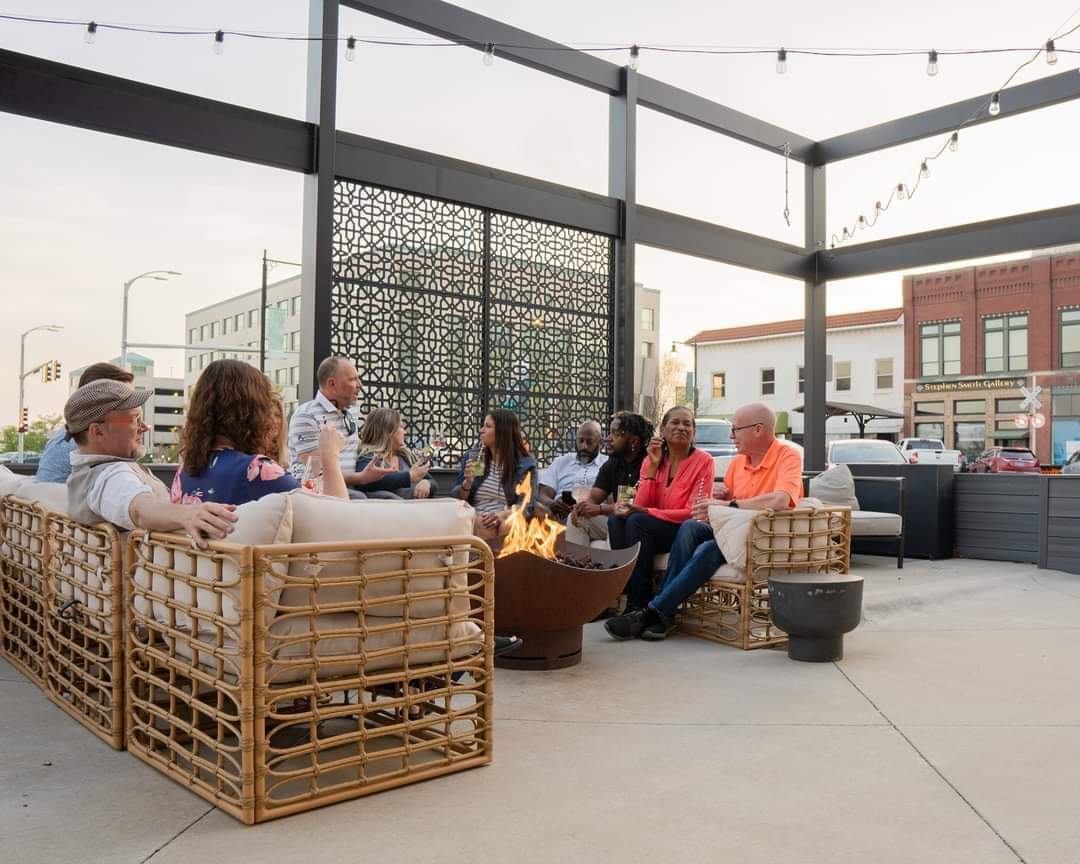 Patio Dining in Topeka Kansas